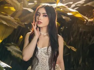 Livesex camshow cam LiliDavison