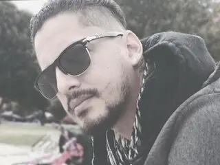 Porn camshow recorded LouisFreyer