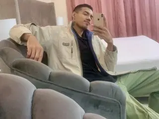 Jasmin webcam anal MikaelSunshine