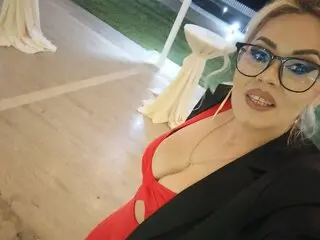 Video jasminlive online MonikRoxane