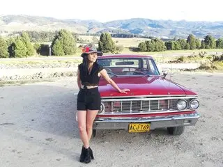 Cunt shows cam RogueVilla